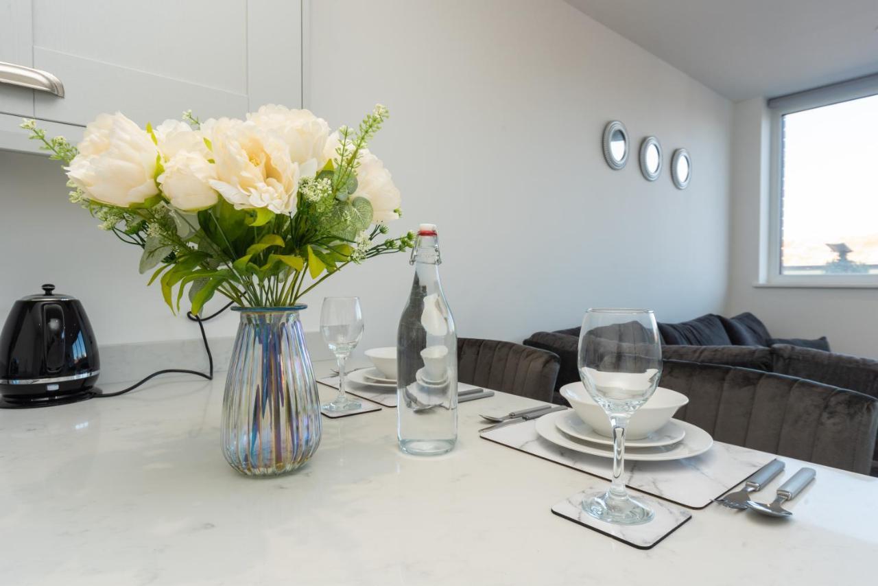 Modern Apartments In Kings Lynn With Free Wi-Fi King's Lynn Bagian luar foto
